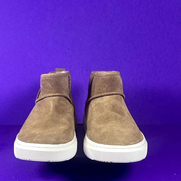 UGG Chestnut Brown Alameda Mini Boot Women's Shoe Size 9-NEW - Picture 2 of 8